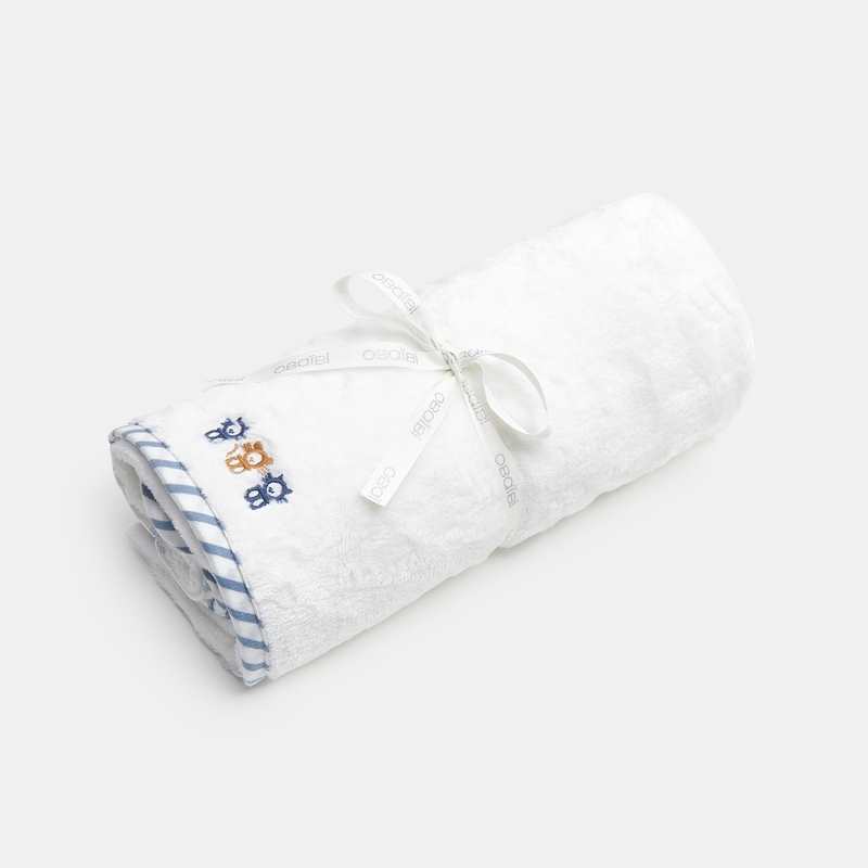 Couverture imprimée chats et soft boa blanche naissance