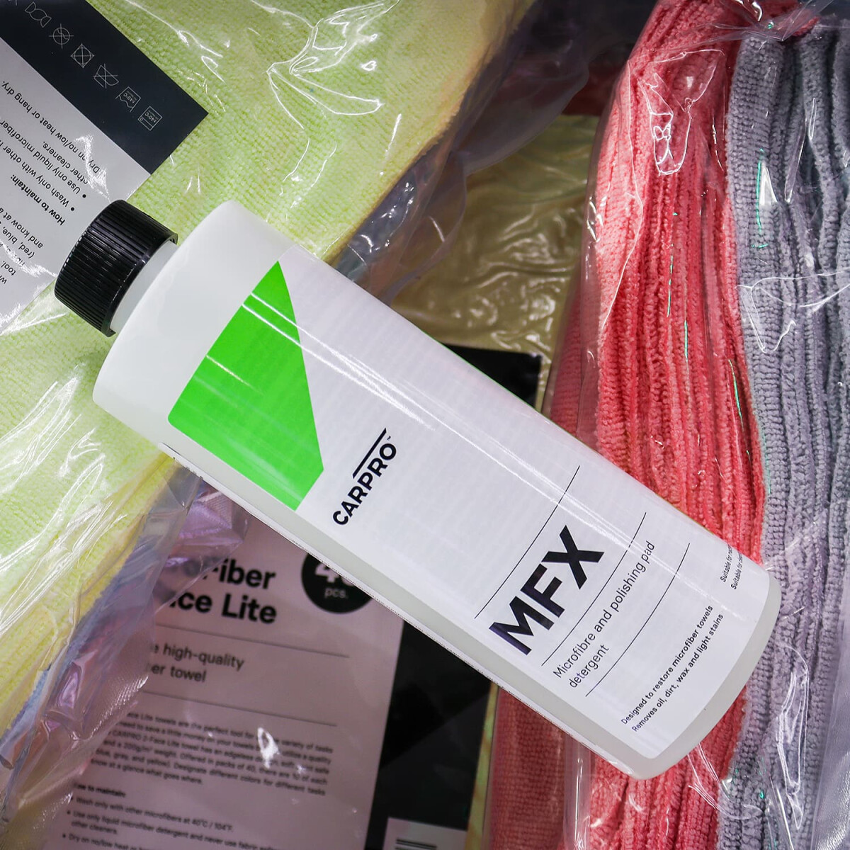CarPro MFX Mikrofaser- und Polierpadwaschmittel 4L