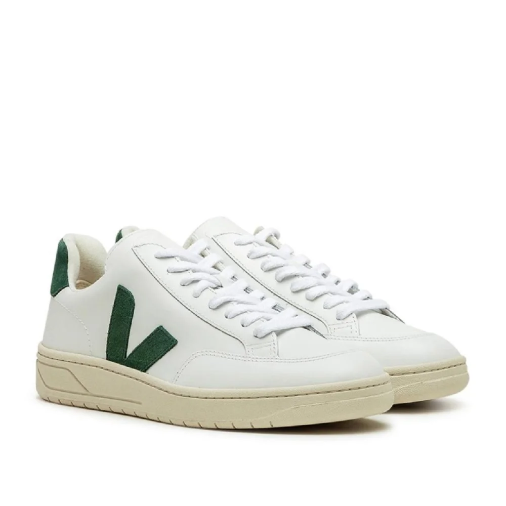 VEJA V 12 Leather XD0202336B / weiss