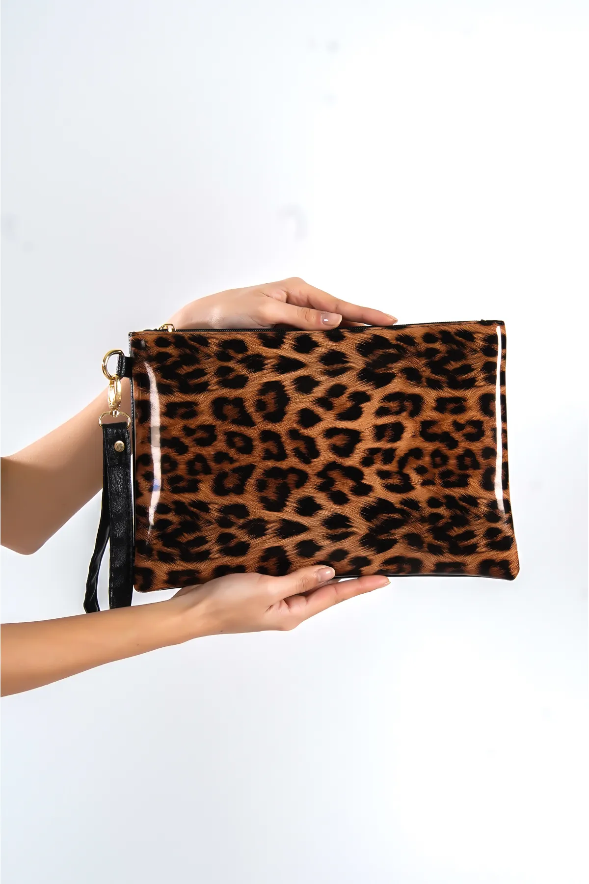 Capone Outfitters  Capone Paris Leopard Damen-Clutch