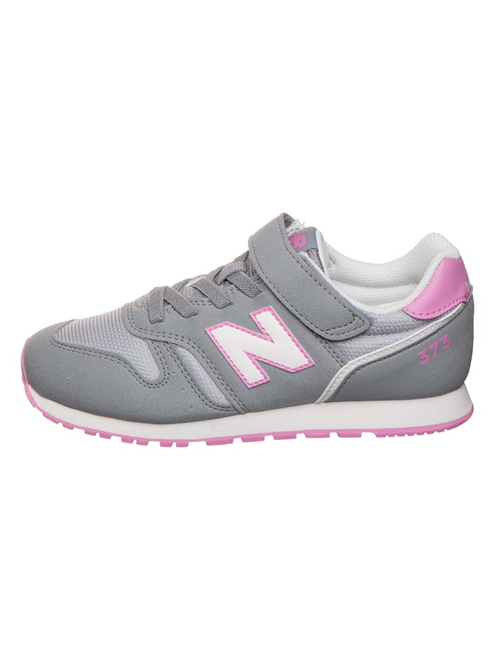 New Balance Sneakers in Grau günstig kaufen