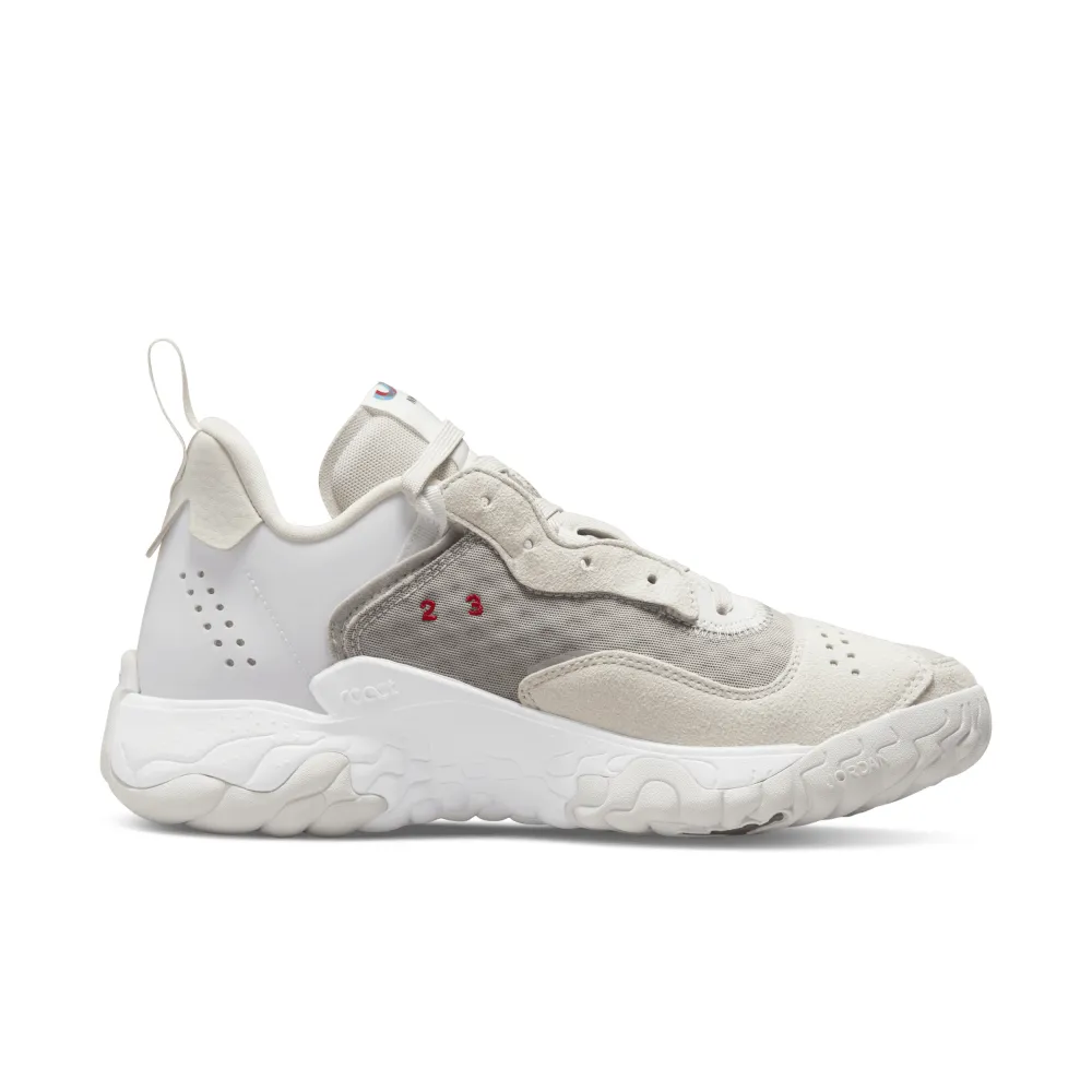 NIKE JORDAN Delta 2 SE DH5879-106 / braun
