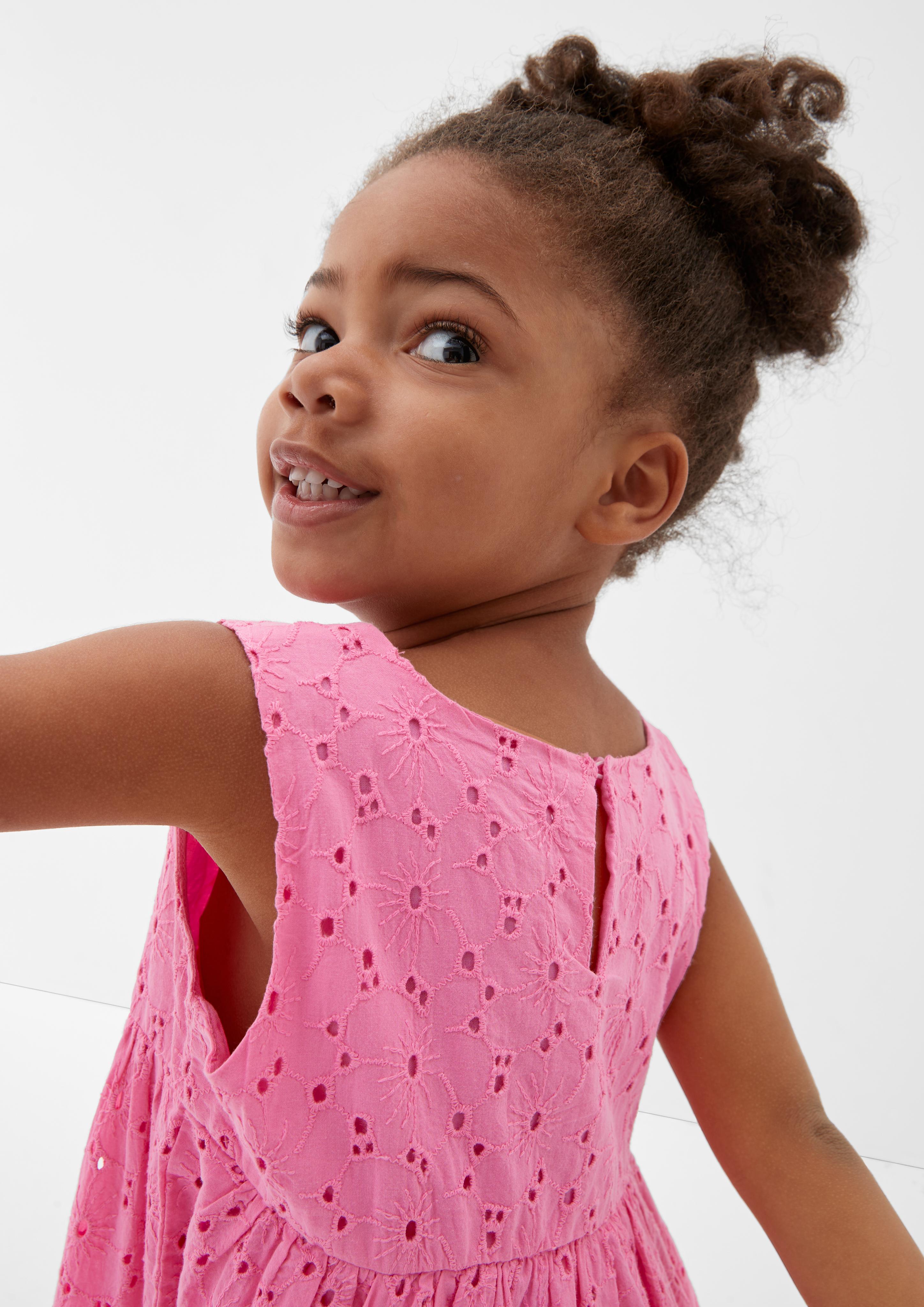 Kleid aus Broderie Anglaise  2130556-4419