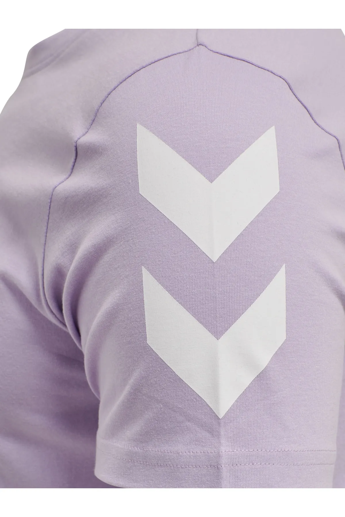 hummel  hmlLEGACY CHEVRON T-SHIRT