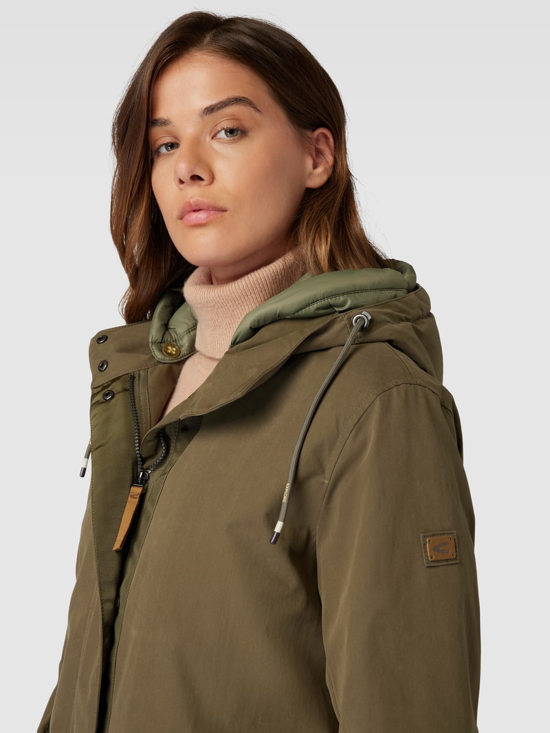 Parka mit Ärmelriegeln in olivgrün