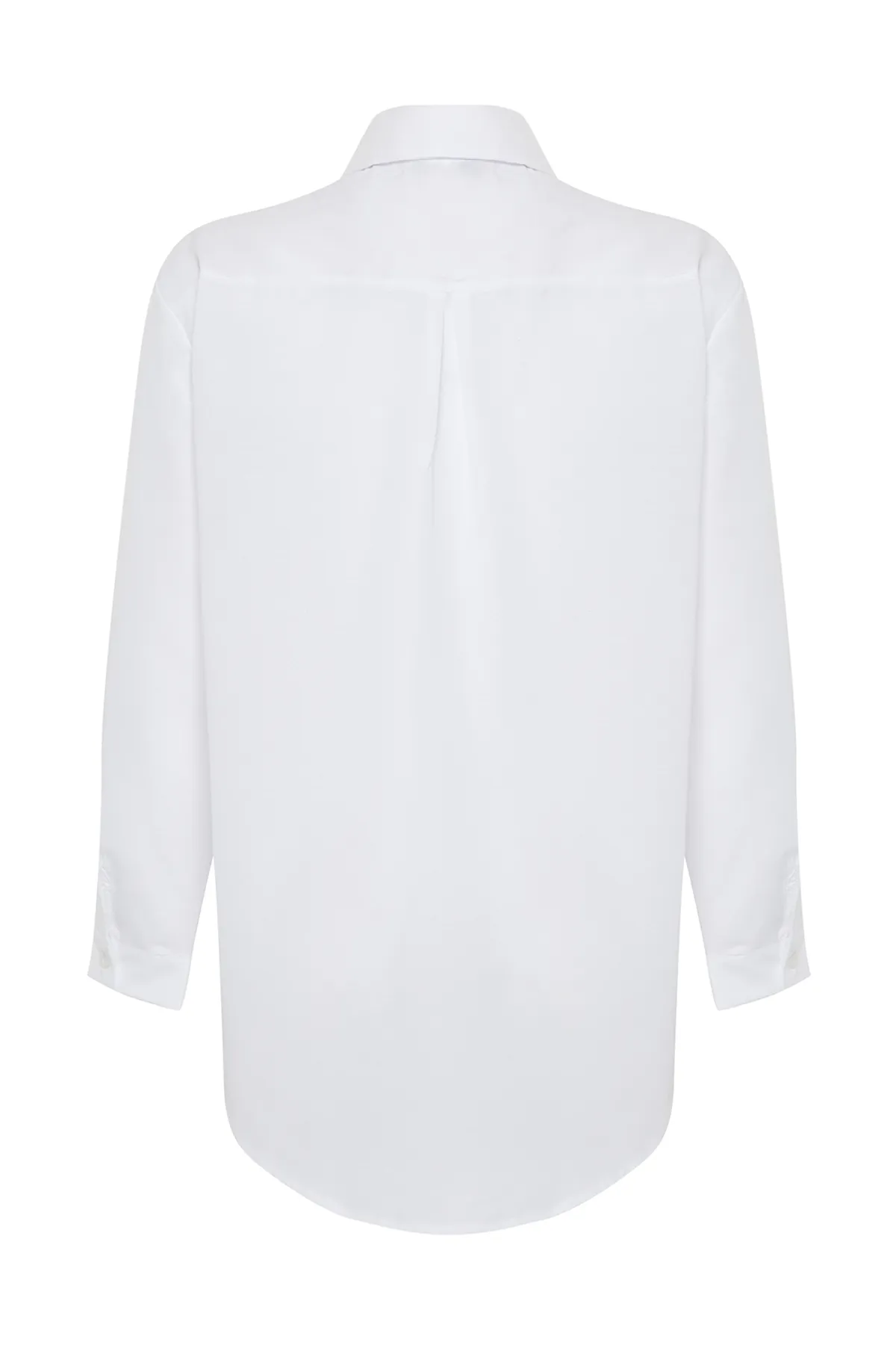 Trendyol Collection  Ecrufarbenes, gewebtes Oversize-Hemd – Taschen, weite Passform TWOSS24GO00129
