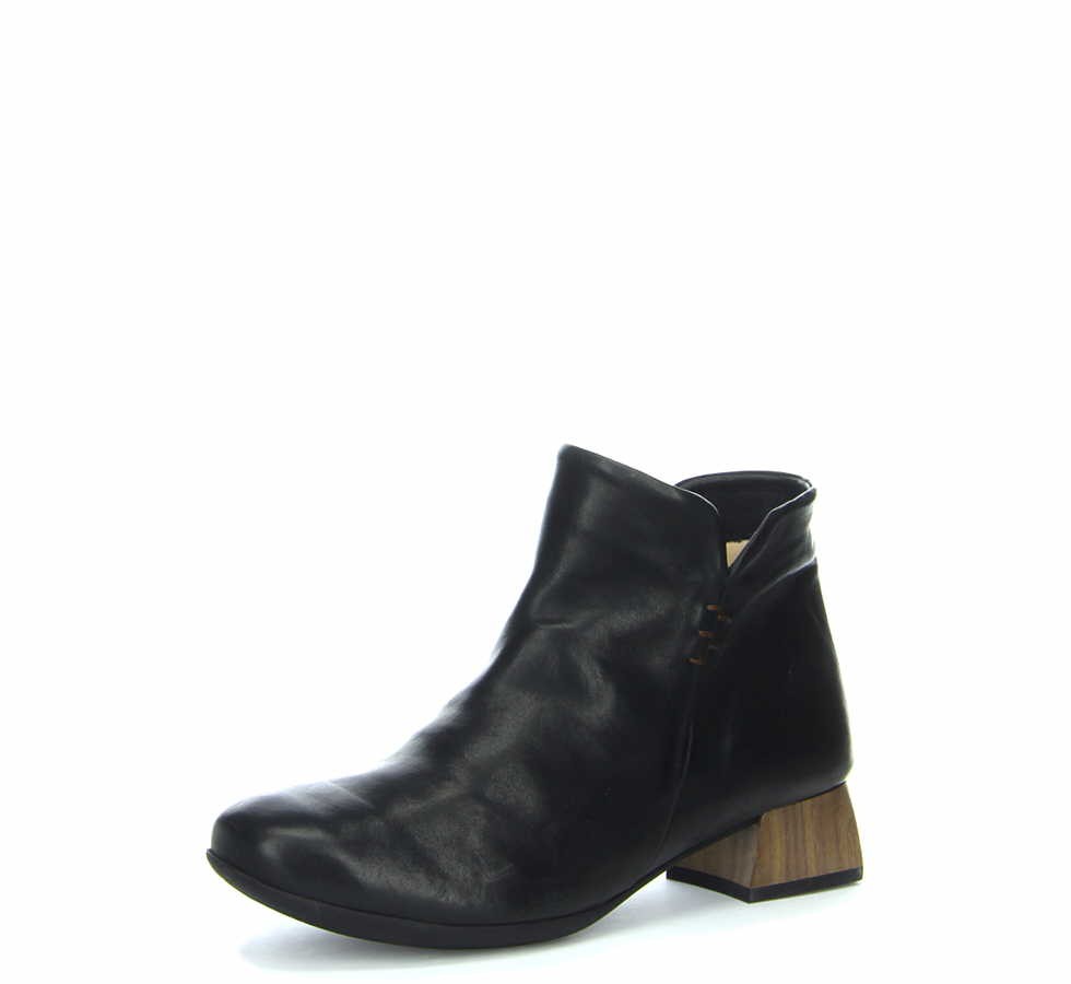THINK Stiefeletten schwarz