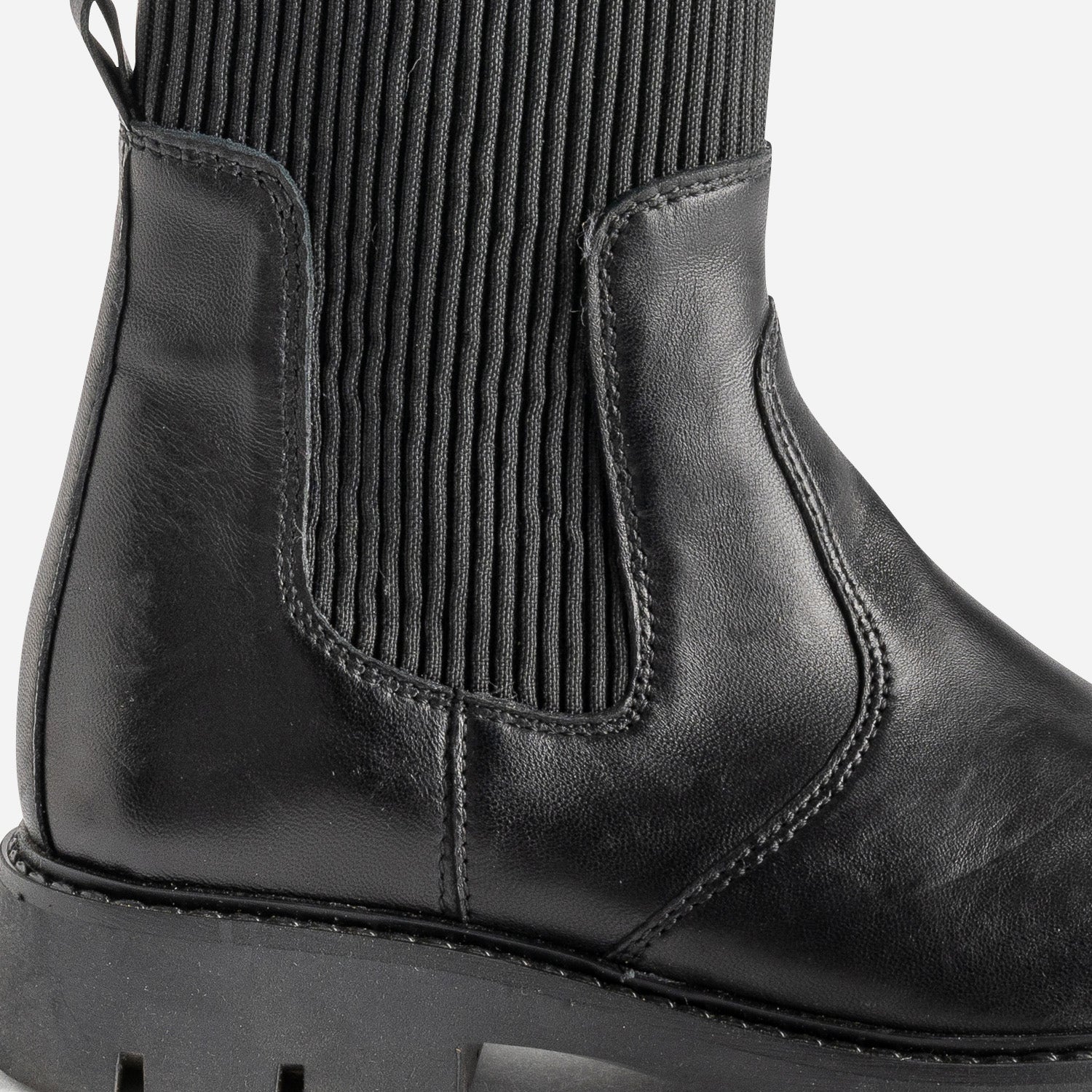 Chelsea boots éco-conçu BUGGY noir cuir tige élastiquée