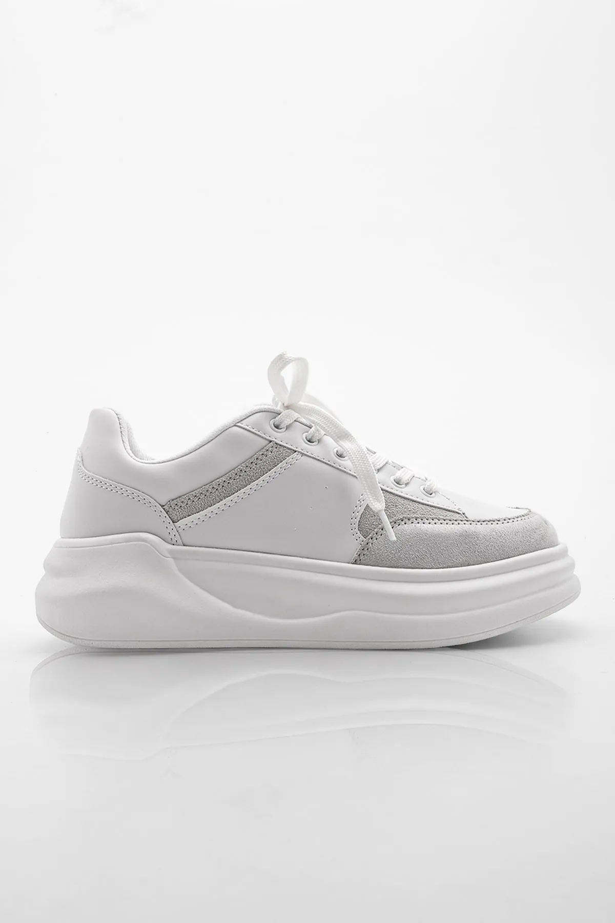 Marjin  Damen-Sneaker mit hoher Sohle, Sportschuhe zum Schnüren, Balbasi weiß