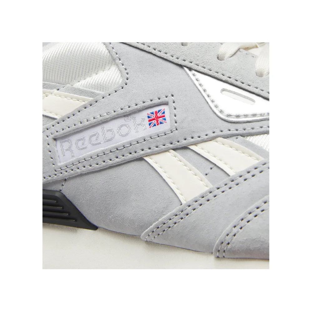Reebok LX2200 HP7586 / grau