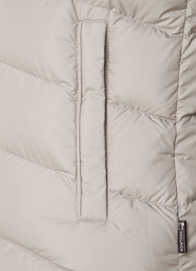 Prošívaná péřová bunda Woolrich Sundance