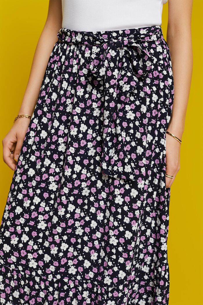 Skirts light woven