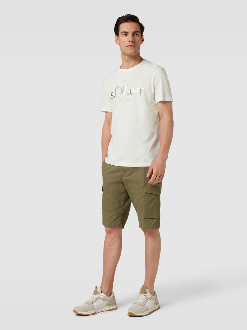T-Shirt mit Label-Print in weiß