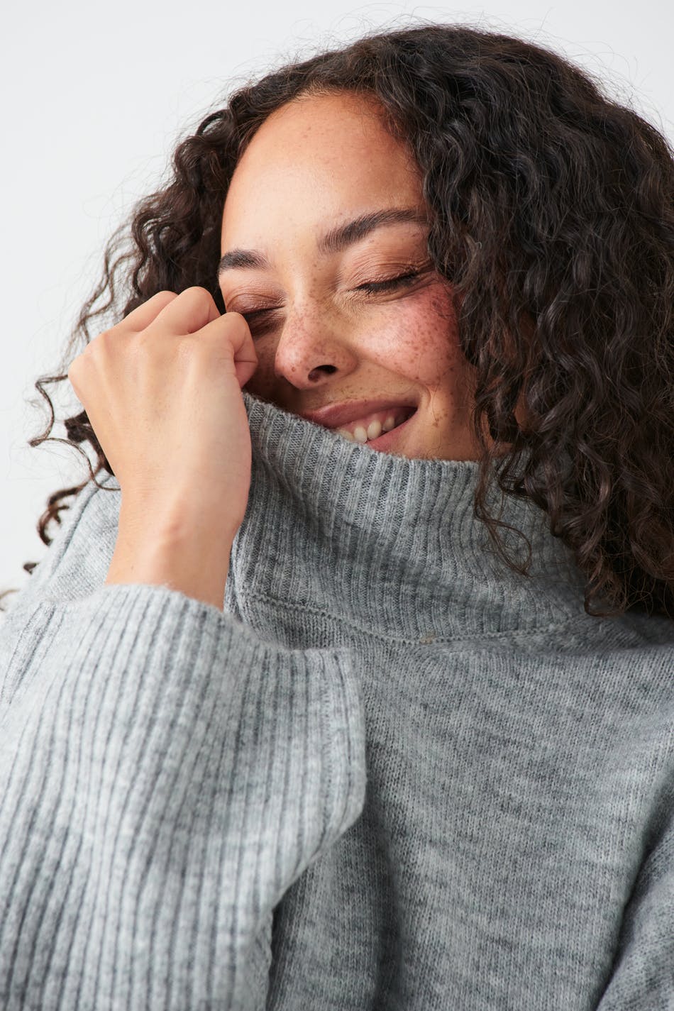 Turtleneck knit sweater