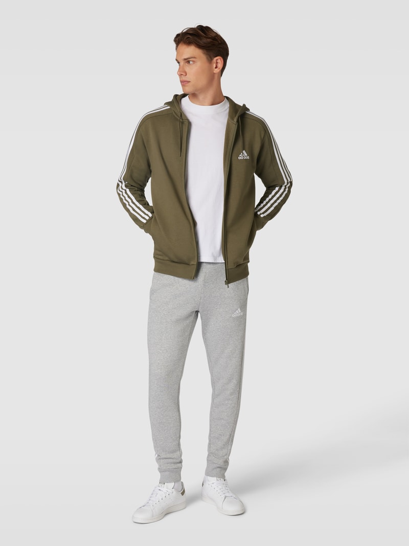 Sweatjacke mit Kapuze und Label-Stitching in olivgrün