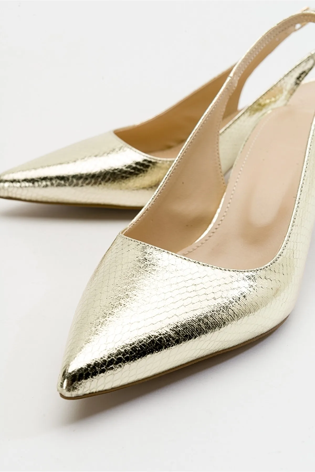 LuviShoes  Value Damen-Schuhe mit Absatz und Goldmuster