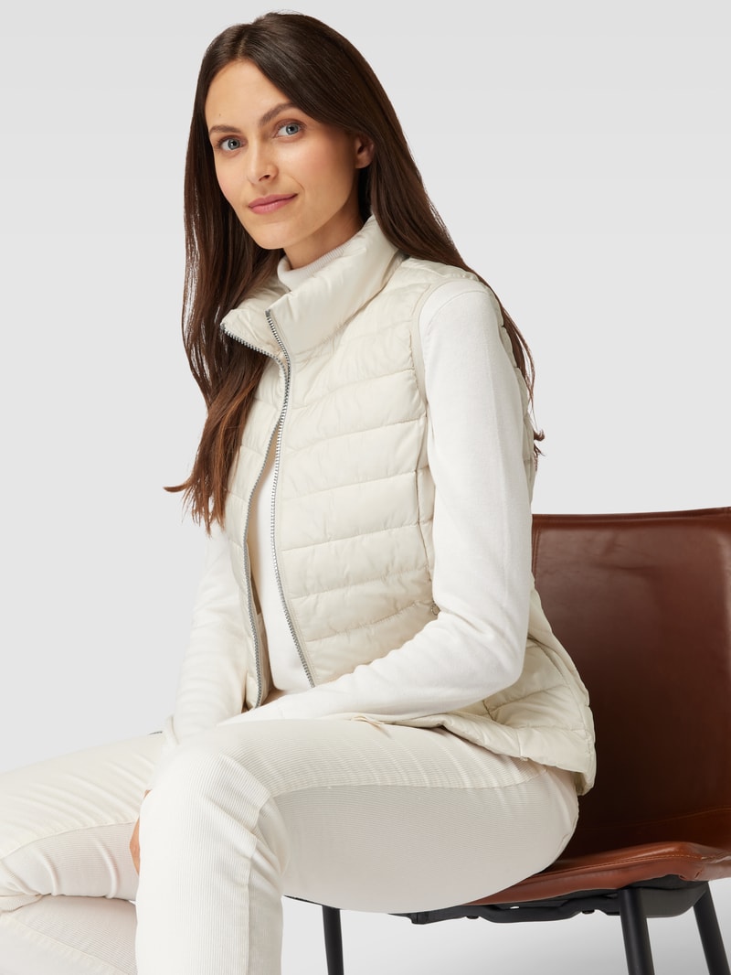 Steppweste mit Stehkragen in offwhite
