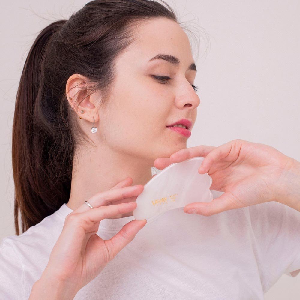 LAVAY Paris Beauty-Tools Gua Sha – Sculpting tool – Rosenquartz