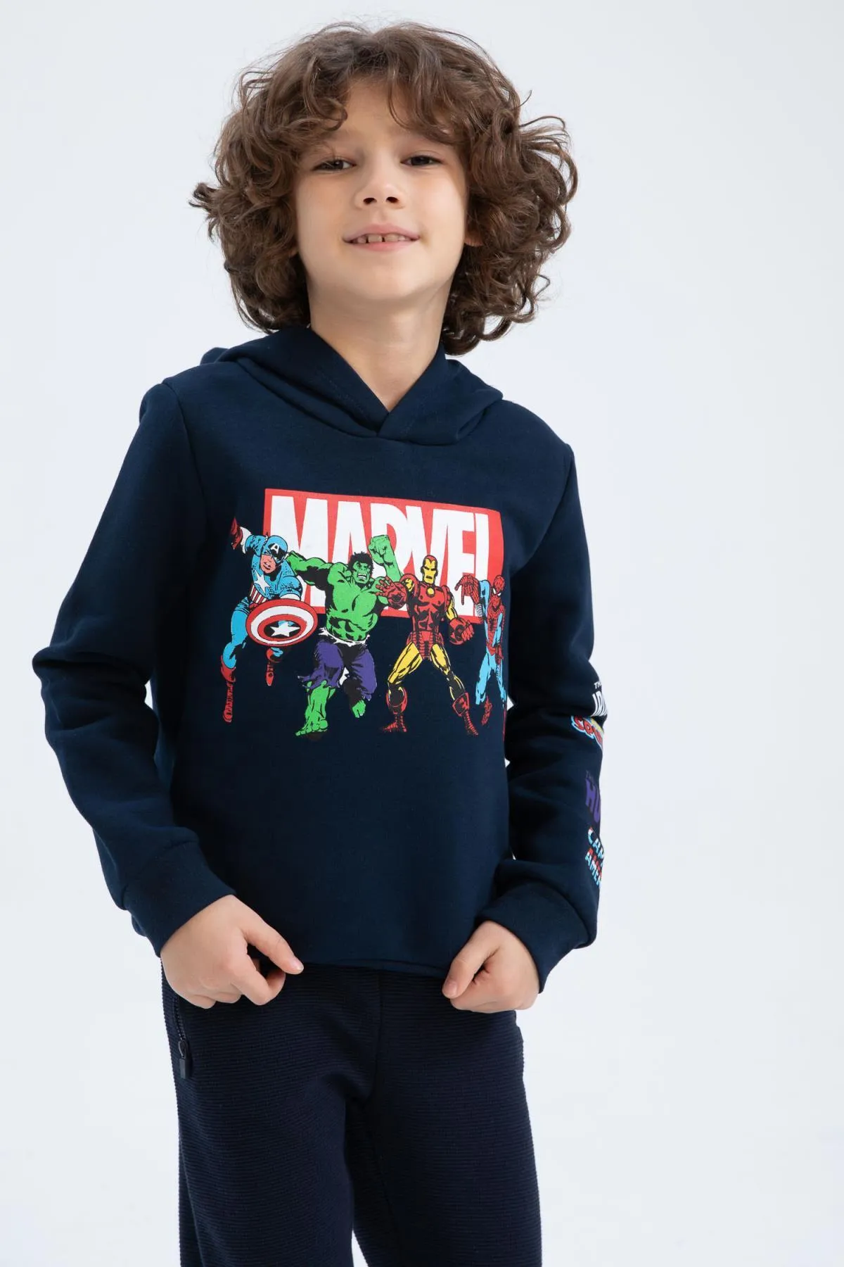DeFacto  Marvel-Kapuzenpullover für Jungen