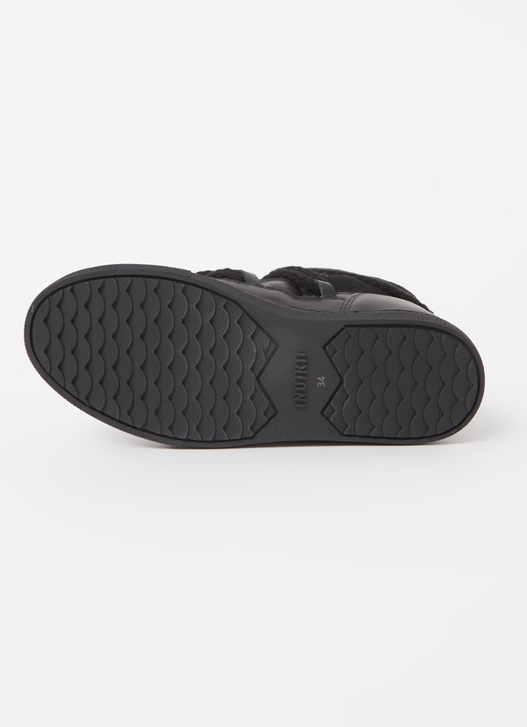 Bota de neve Inuikii Classic em pele de carneiro com detalhes em couro