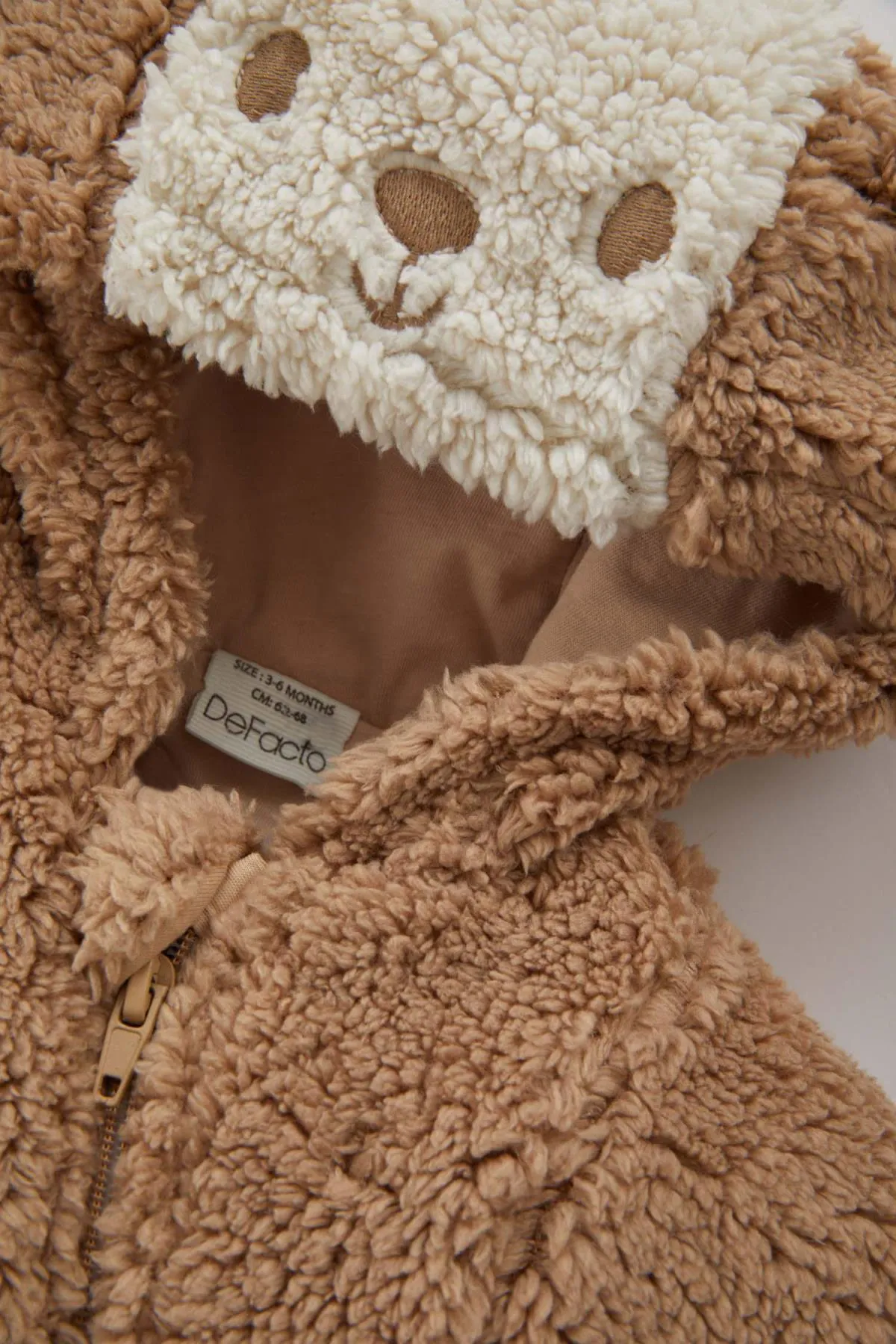 DeFacto  Plüsch-Winteroverall für Babys mit Kapuze und Reißverschluss
