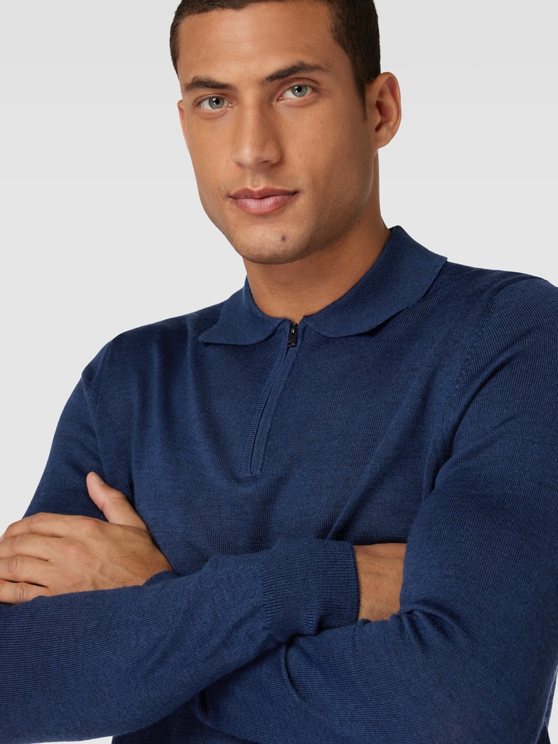 Strickpullover mit kurzem Reißverschluss in dunkelblau meliert