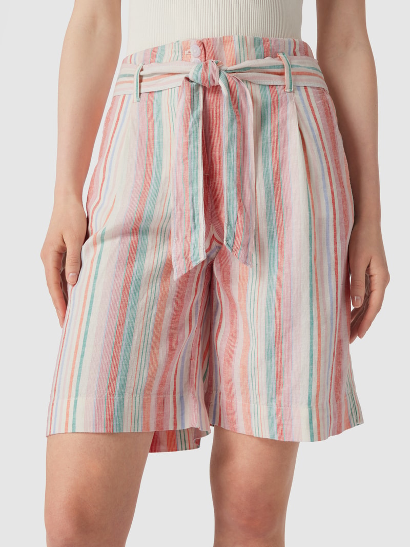 Leinenshorts mit Streifenmuster in offwhite