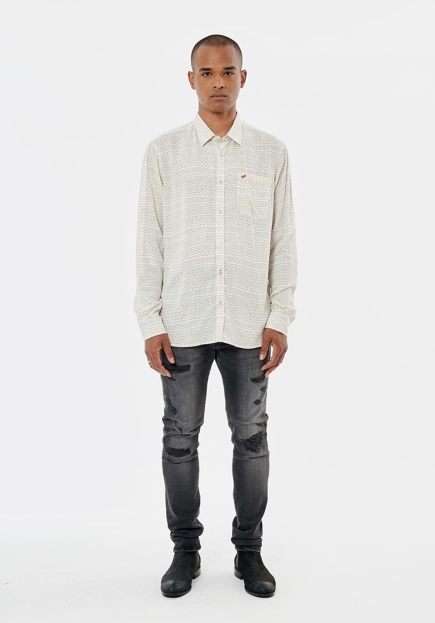 CARTE  Chemise écrue imprimée homme
