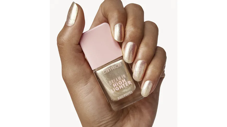 Catrice Dream In Highlighter Nail 070 - Go With The Glow