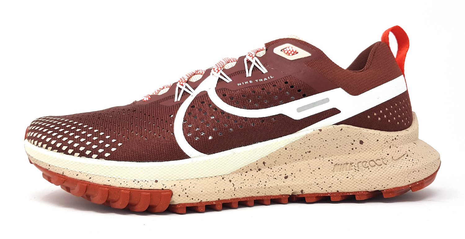 Nike Pegasus Trail DJ6158 Rot 200 Rot