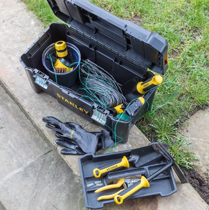Stanley STST1-75518 Essential Tool Case M 16