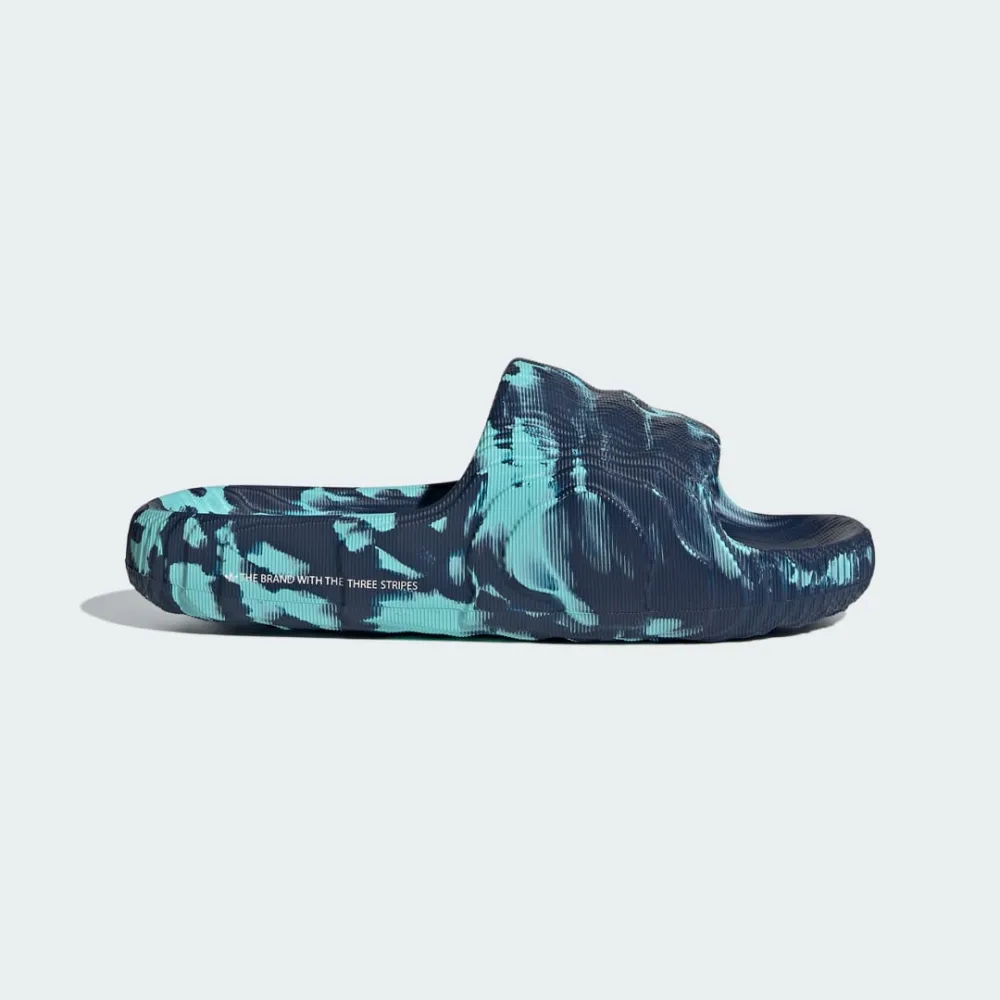adidas Adilette 22 IE5645 / blau