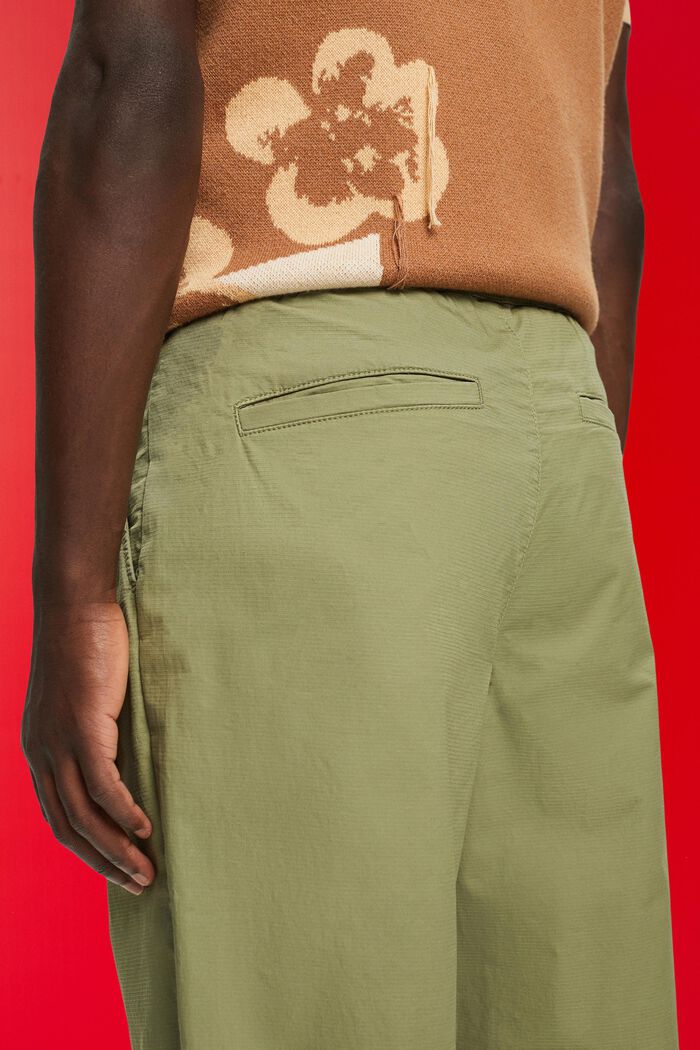 Hosen im Balloon Fit