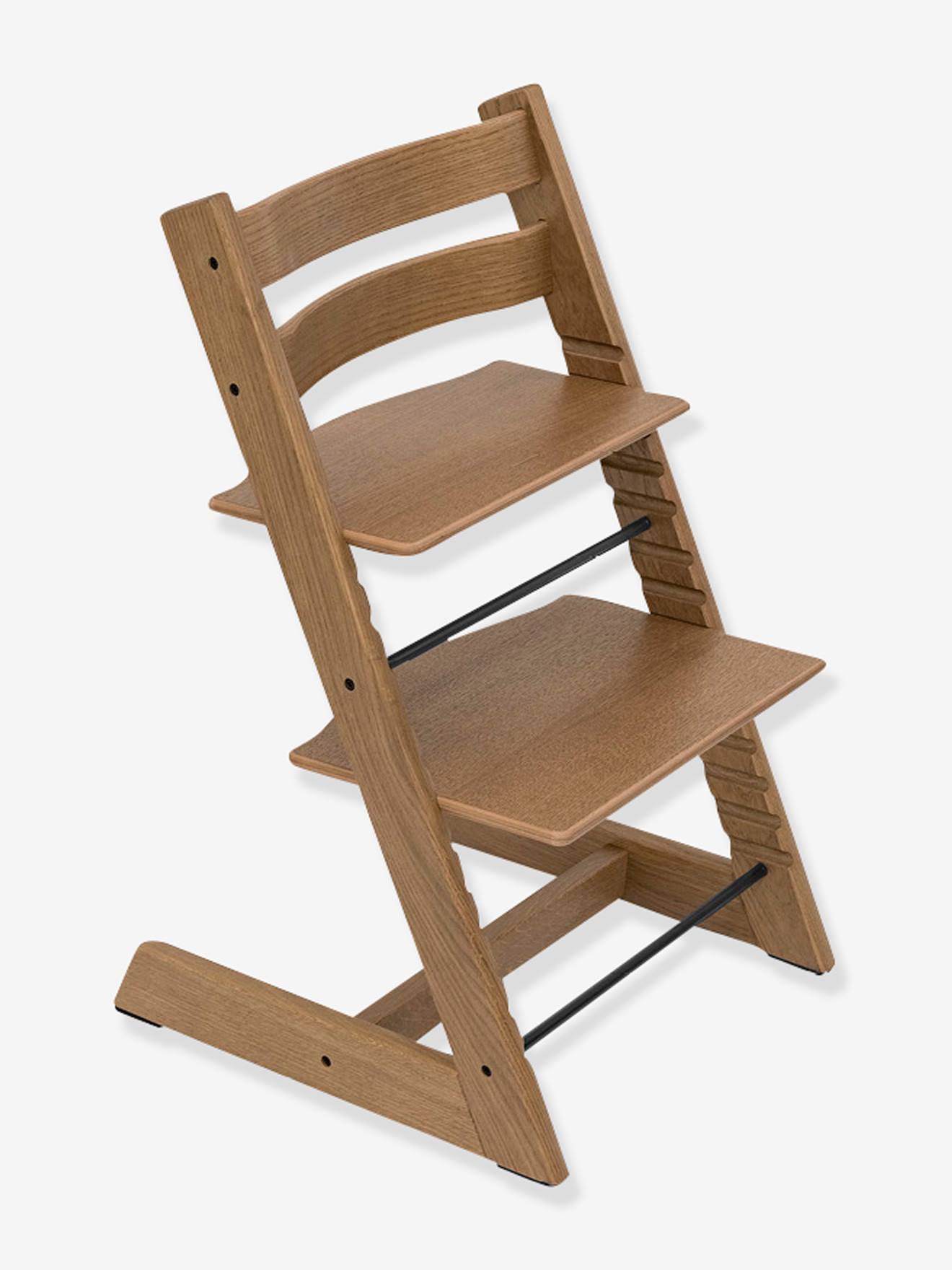 Chaise haute Tripp Trapp® STOKKE en chêne teinté chêne foncé