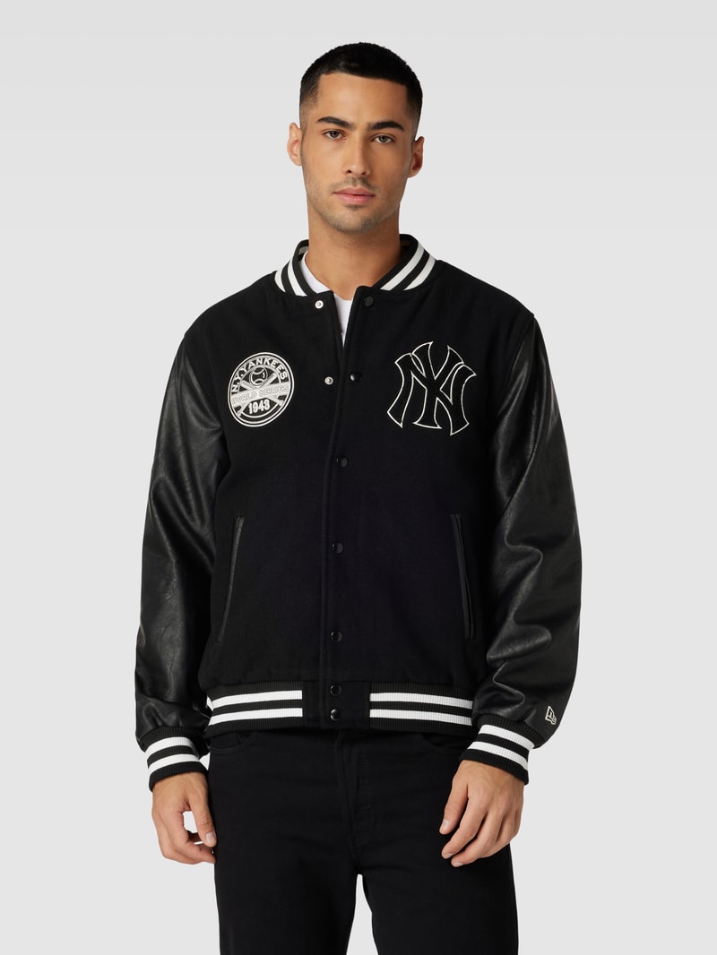 College-Jacke mit Two-Tone-Machart in schwarz