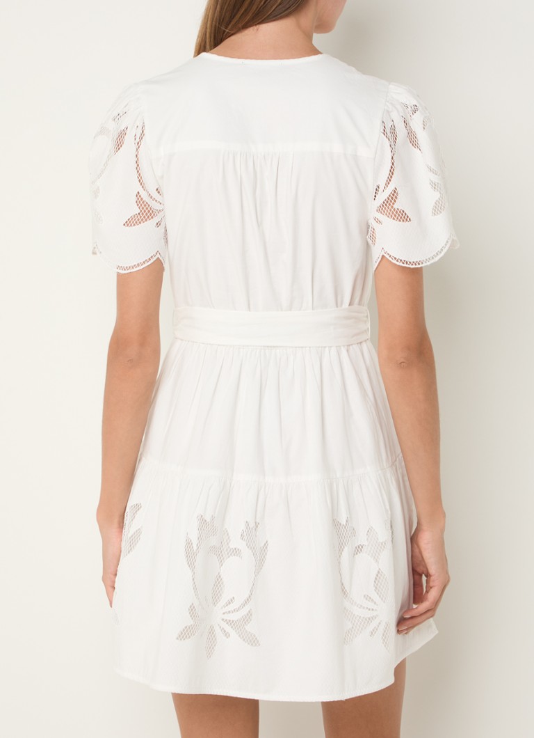 Robe tunique courte NIKKIE Durban avec motif ajouré et ceinture à nouer