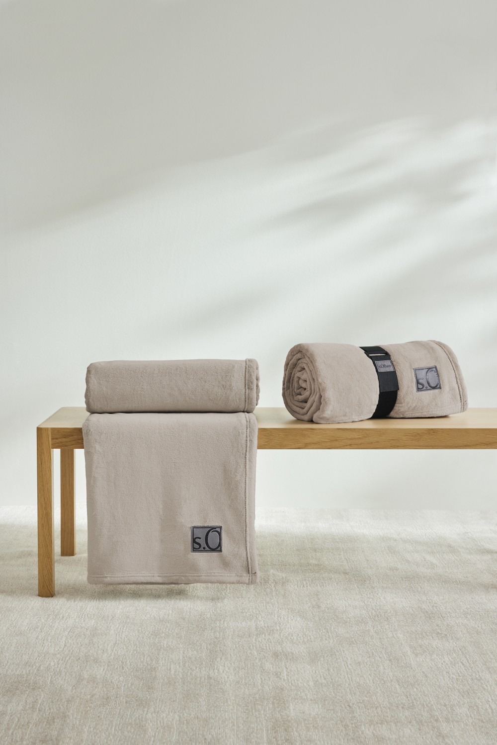 Decke s. Oliver sand