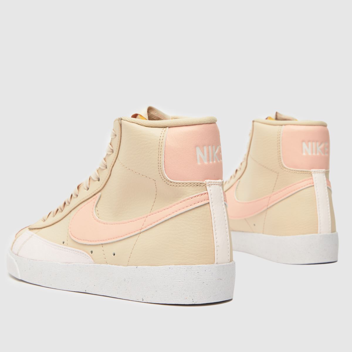 Nike Blazer Mid 77 – Beige träningsskor