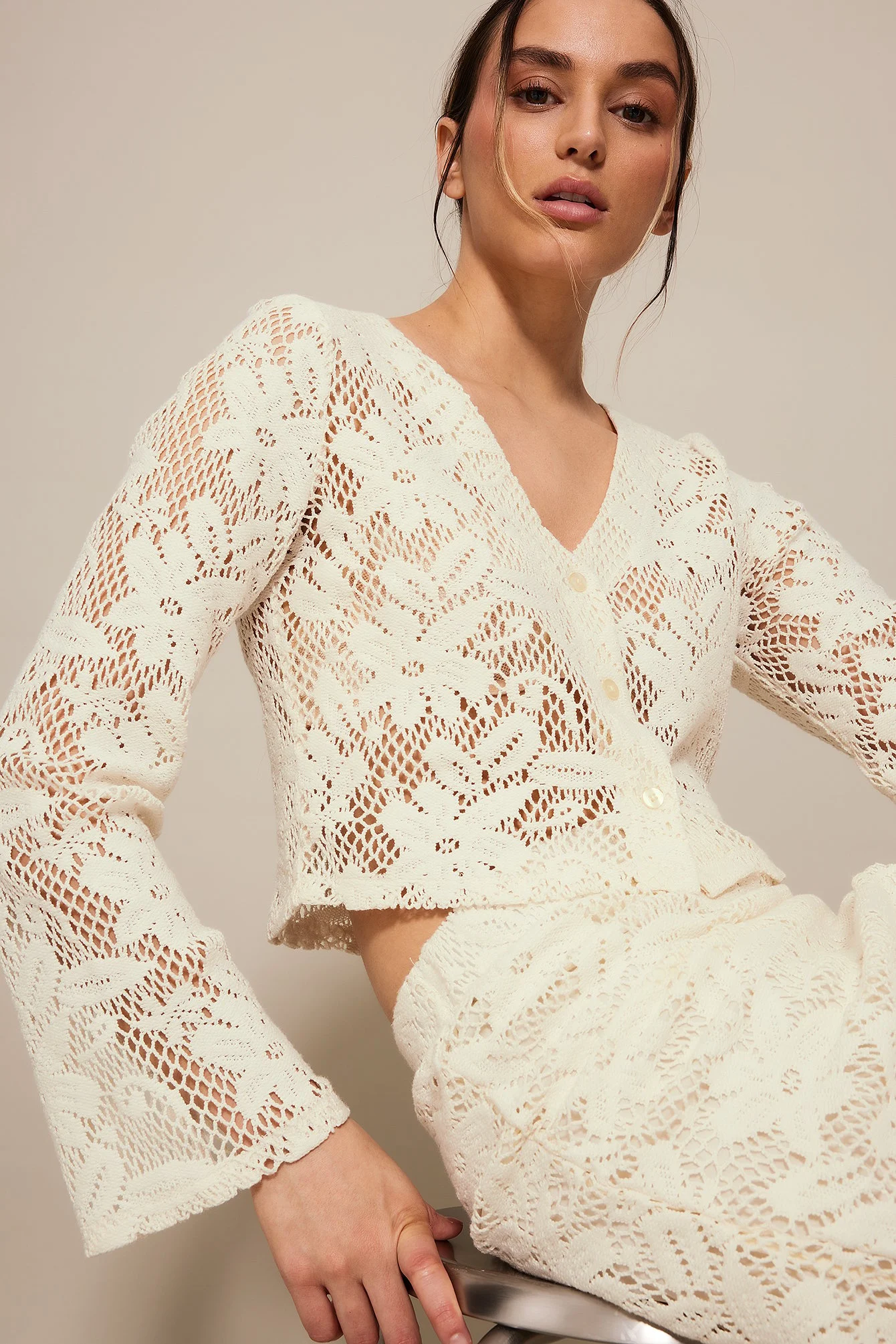 Gehäkelter, langärmeliger Cardigan