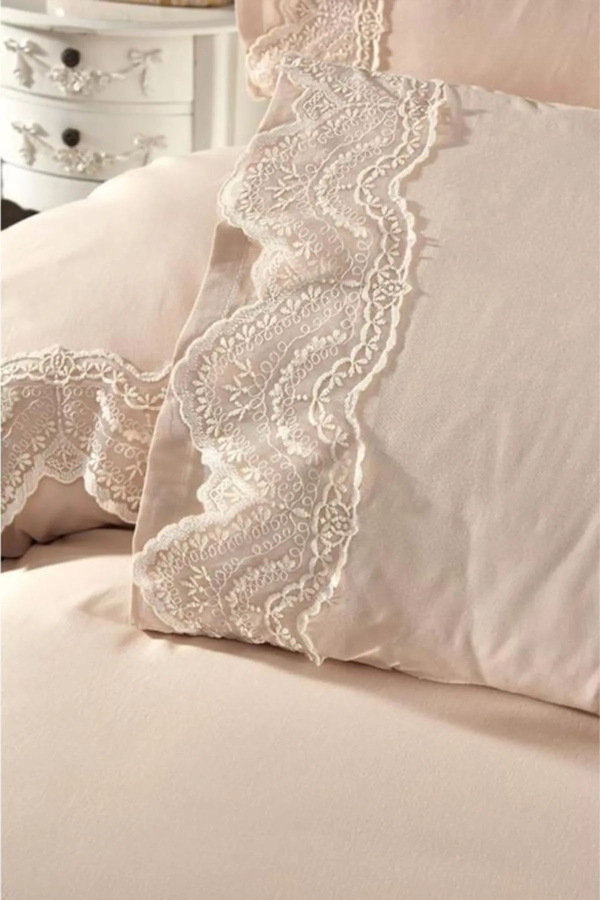 Çeyiz Diyarı  Hanzade Mitgift-Bettbezug-Set aus französischer Spitze, Cappucino
