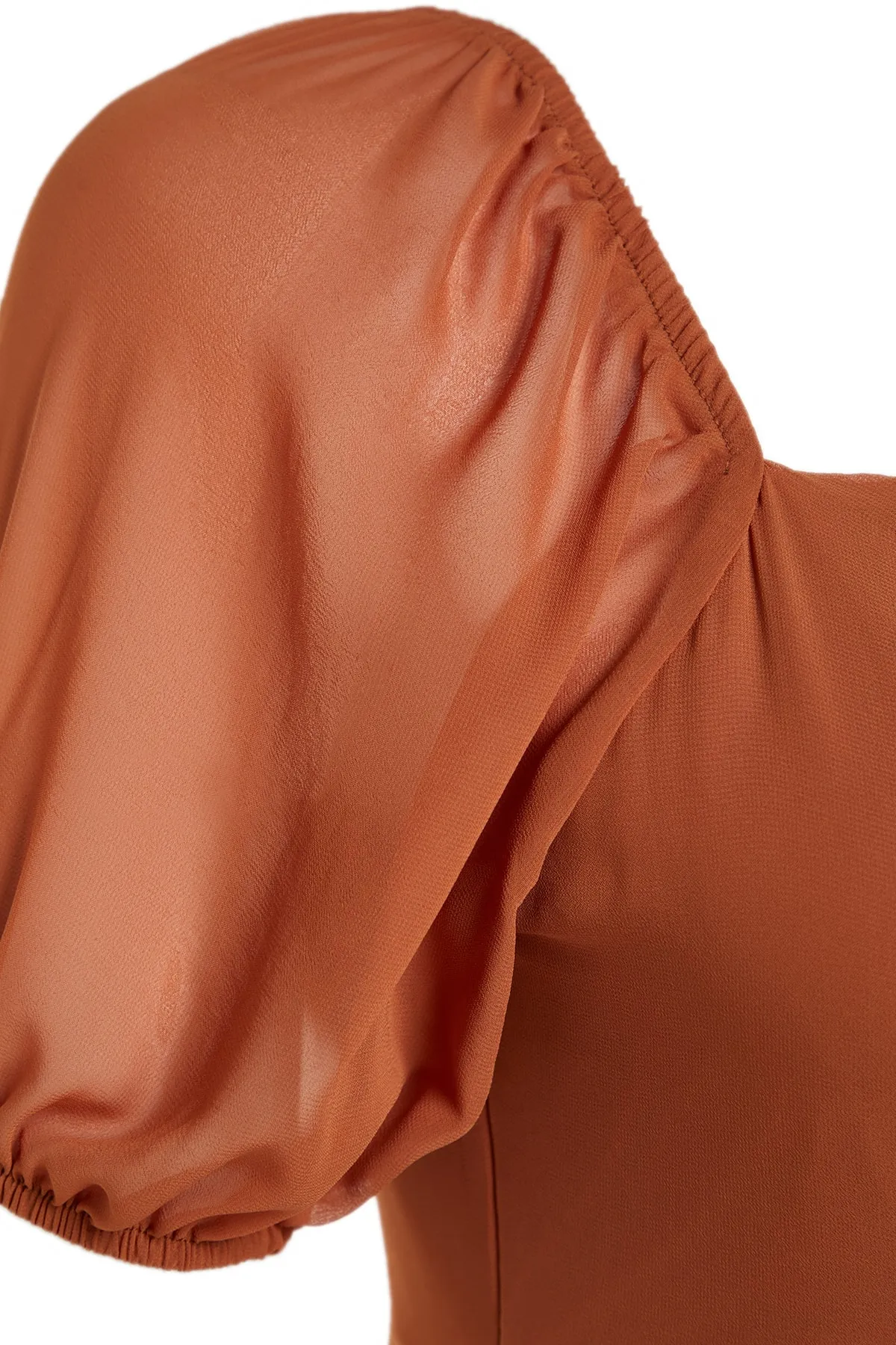 Trendyol Curve  Kleid mit Schlitz und Kachelmuster TBBSS22AH0012