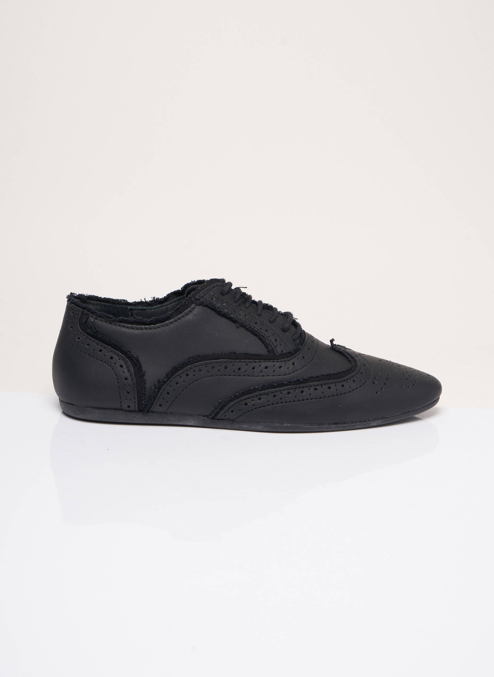 Schmoove Derby Femme couleur noir