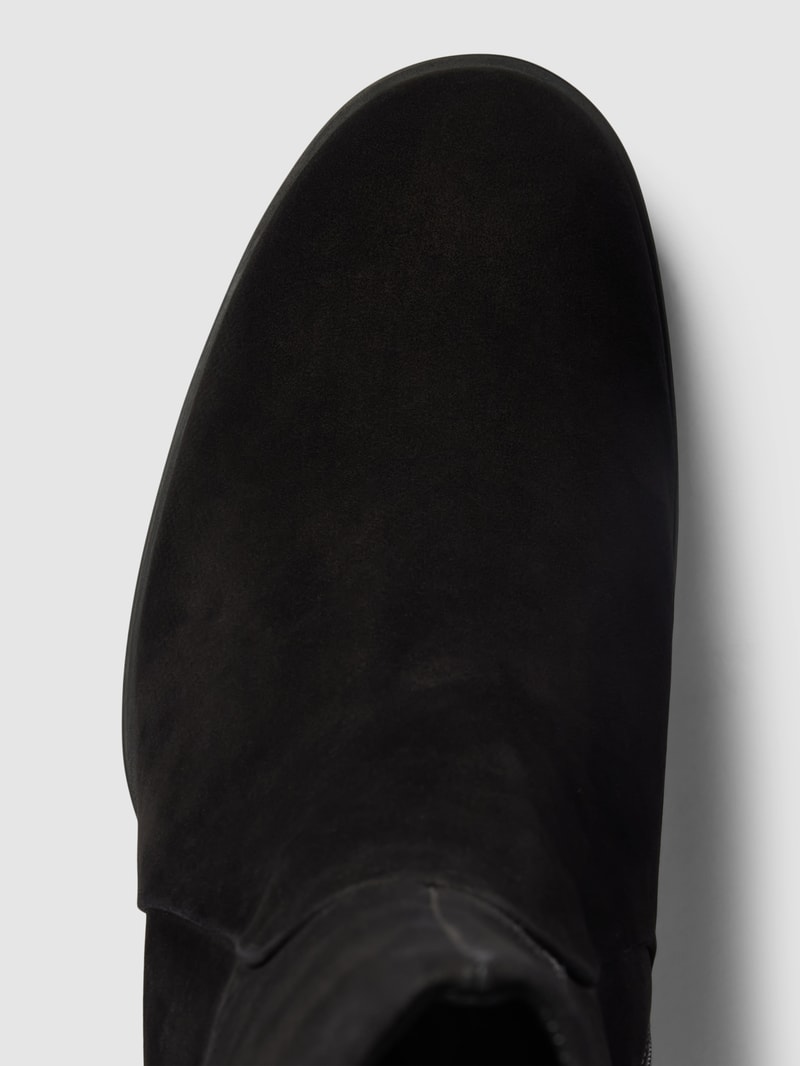 Stiefeletten aus Leder in schwarz