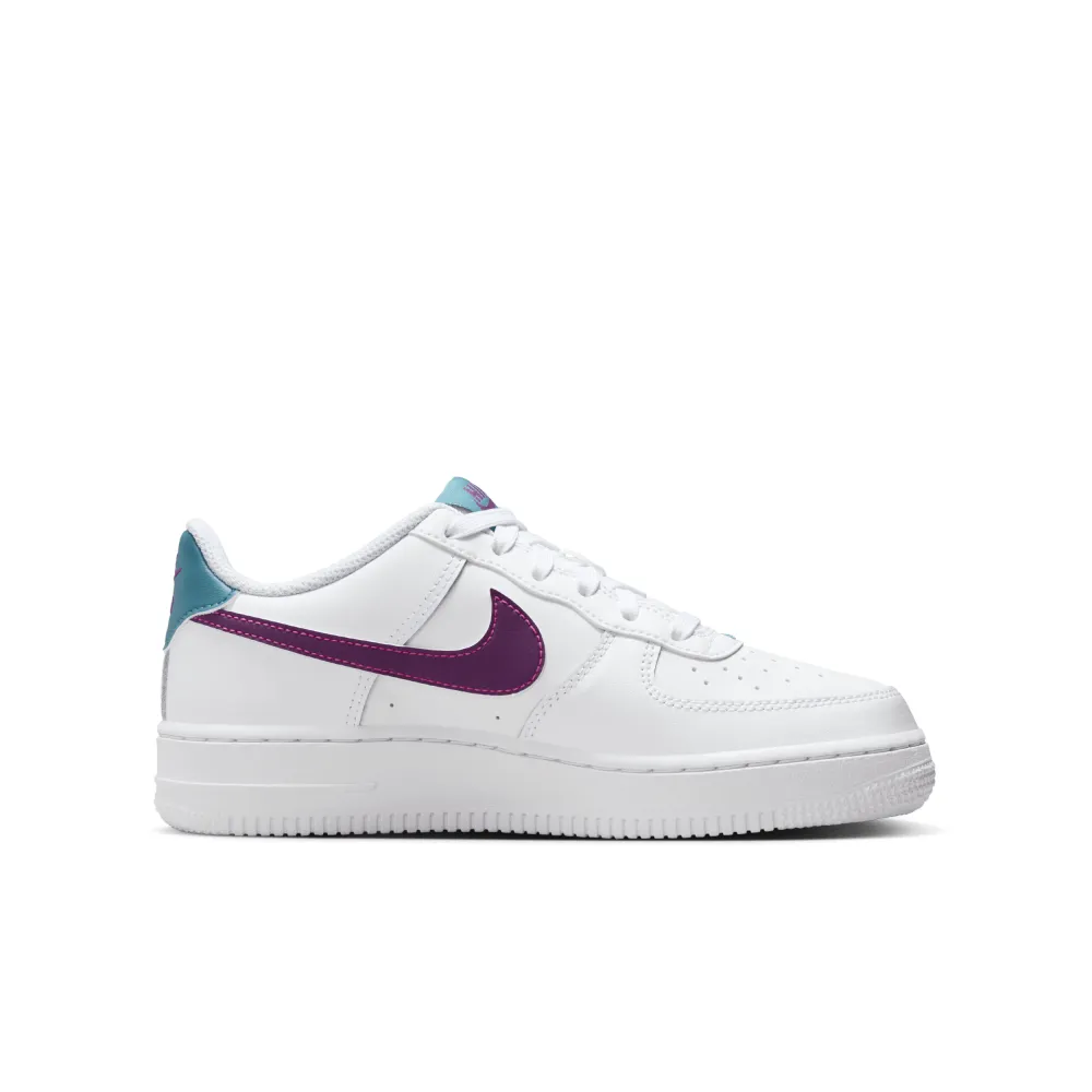 Nike Air Force 1 FV5948-108 / weiss