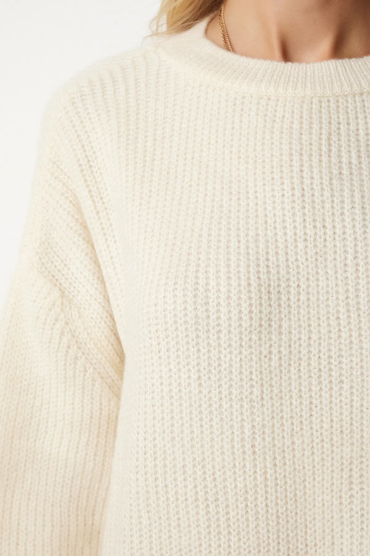 Happiness İstanbul  Damen Bone Oversize Langes Basic Strick-Sweatshirt BV00099