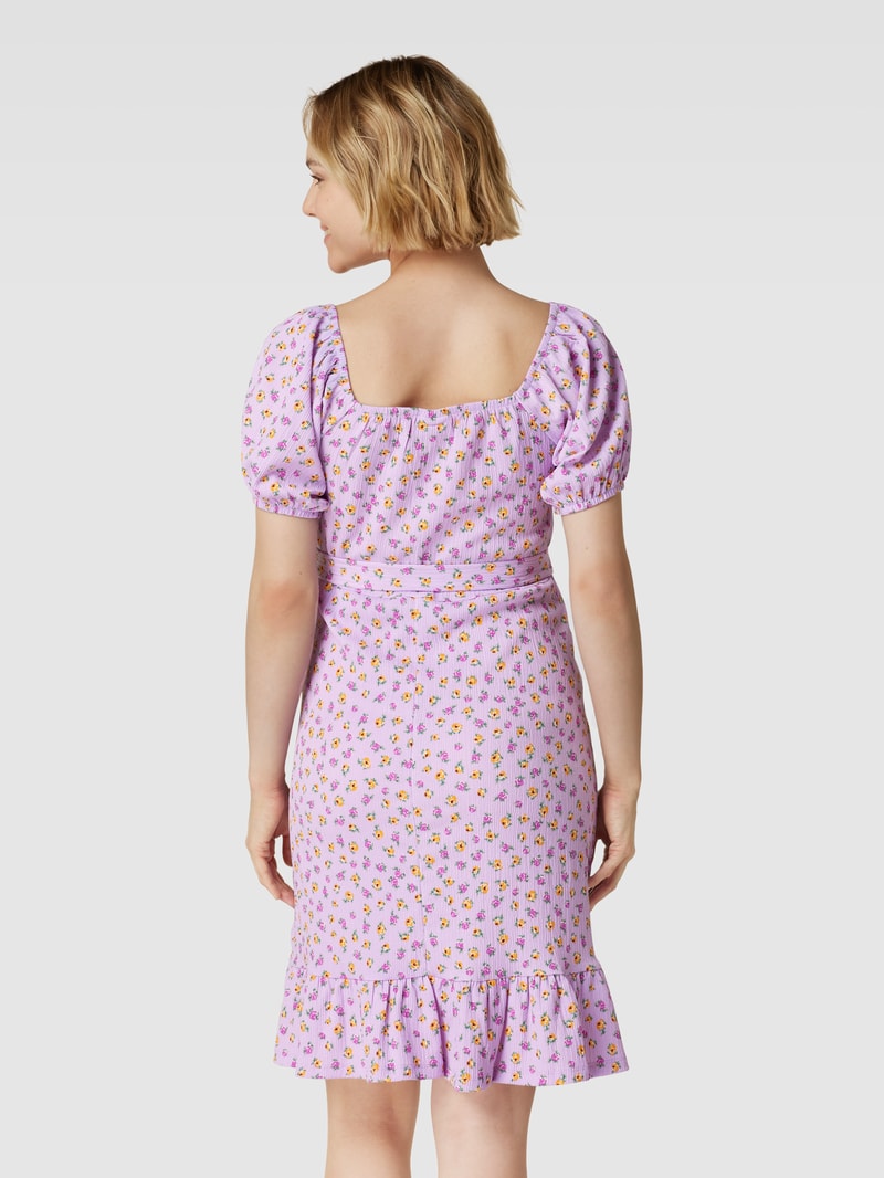 Umstands-Minikleid mit floralem Allover-Muster in flieder