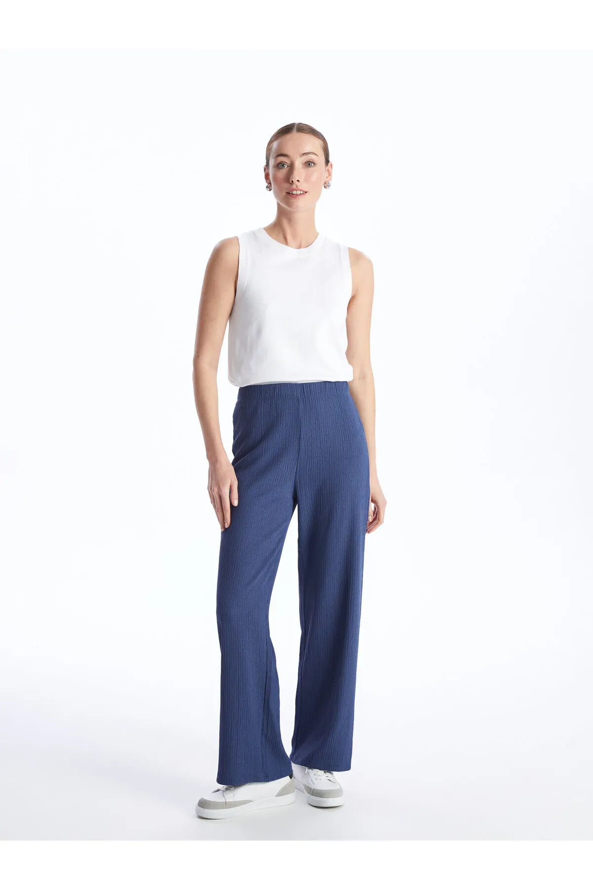 LC Waikiki  Einfarbige Jogginghose für Damen mit elastischem Bund