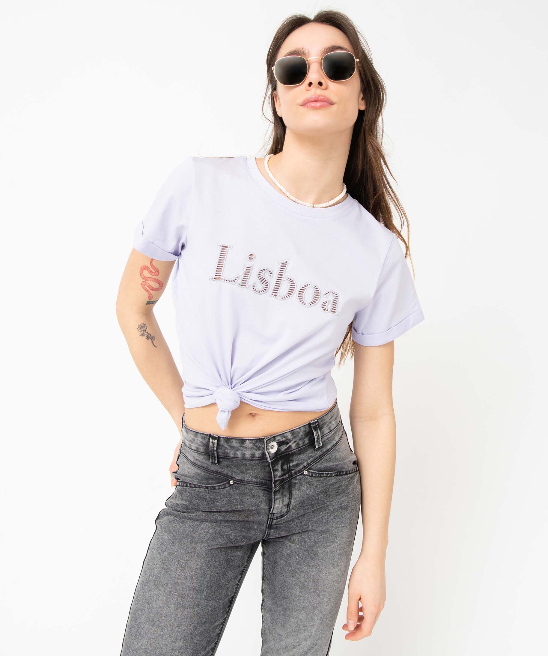 Tee-shirt femme à manches courtes à revers et inscription ... violet | GEMO