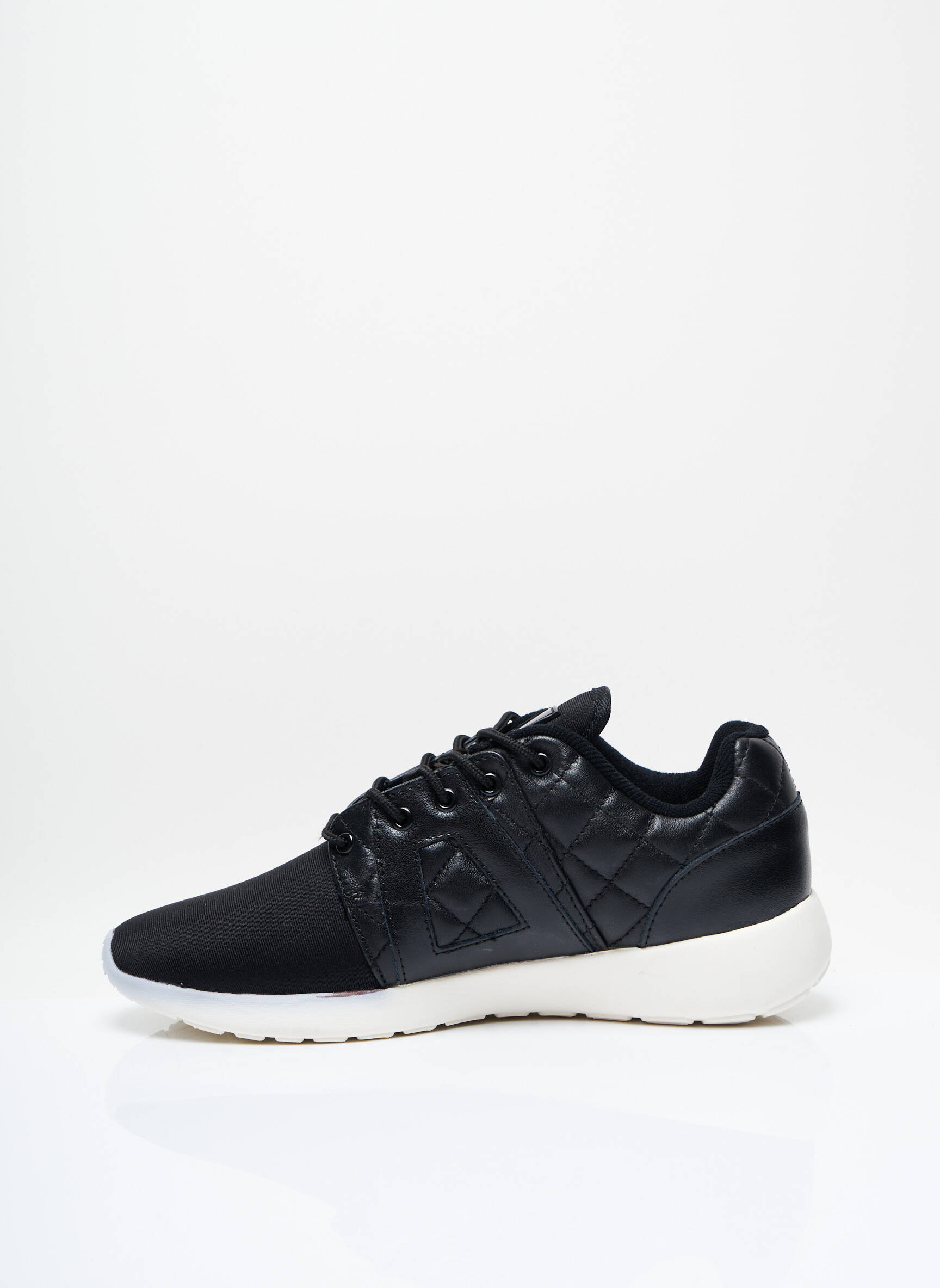 Asfvlt Baskets Unisexe couleur noir