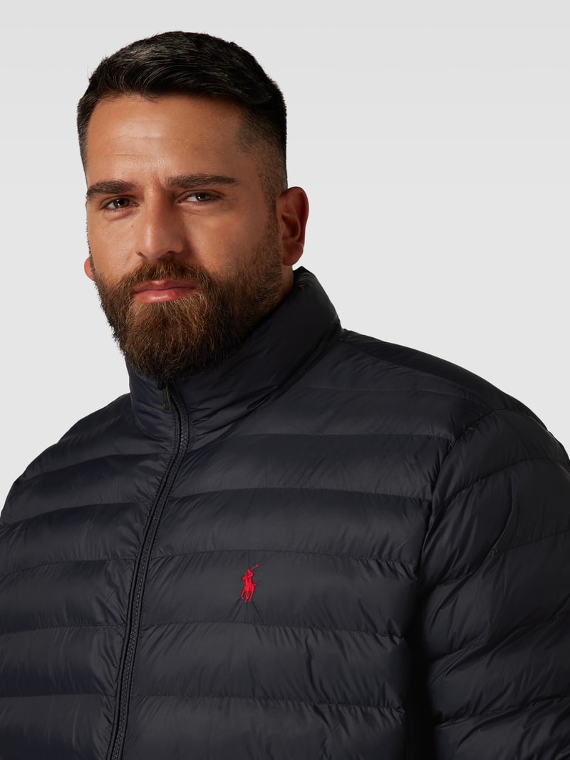 PLUS SIZE Steppjacke mit Label-Stitching in marineblau